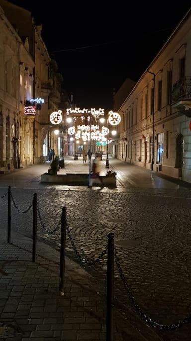 Komfortowy Apartament W Centrum Nowego Sacza Nowy Sacz Luaran gambar