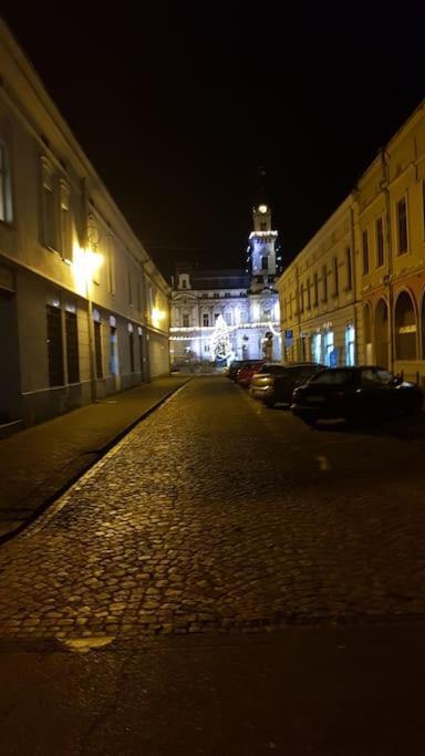 Komfortowy Apartament W Centrum Nowego Sacza Nowy Sacz Luaran gambar